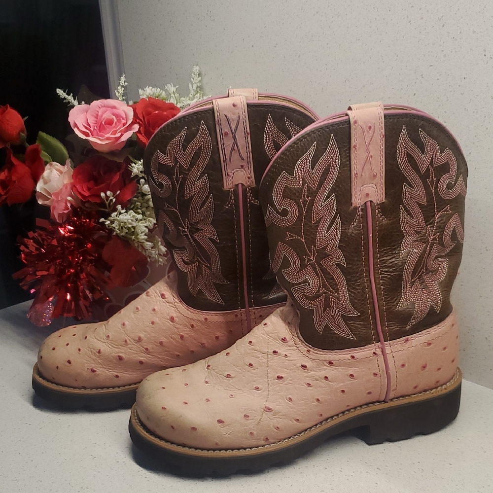 TWISTED X ostrich pink leather western boots (sz 6.5)